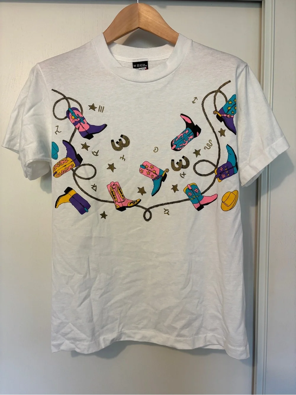 Vintage Womens Graphic Tee Size Medium Cowgirl Boots Rope Western Single Stitch - Picture 1 of 9